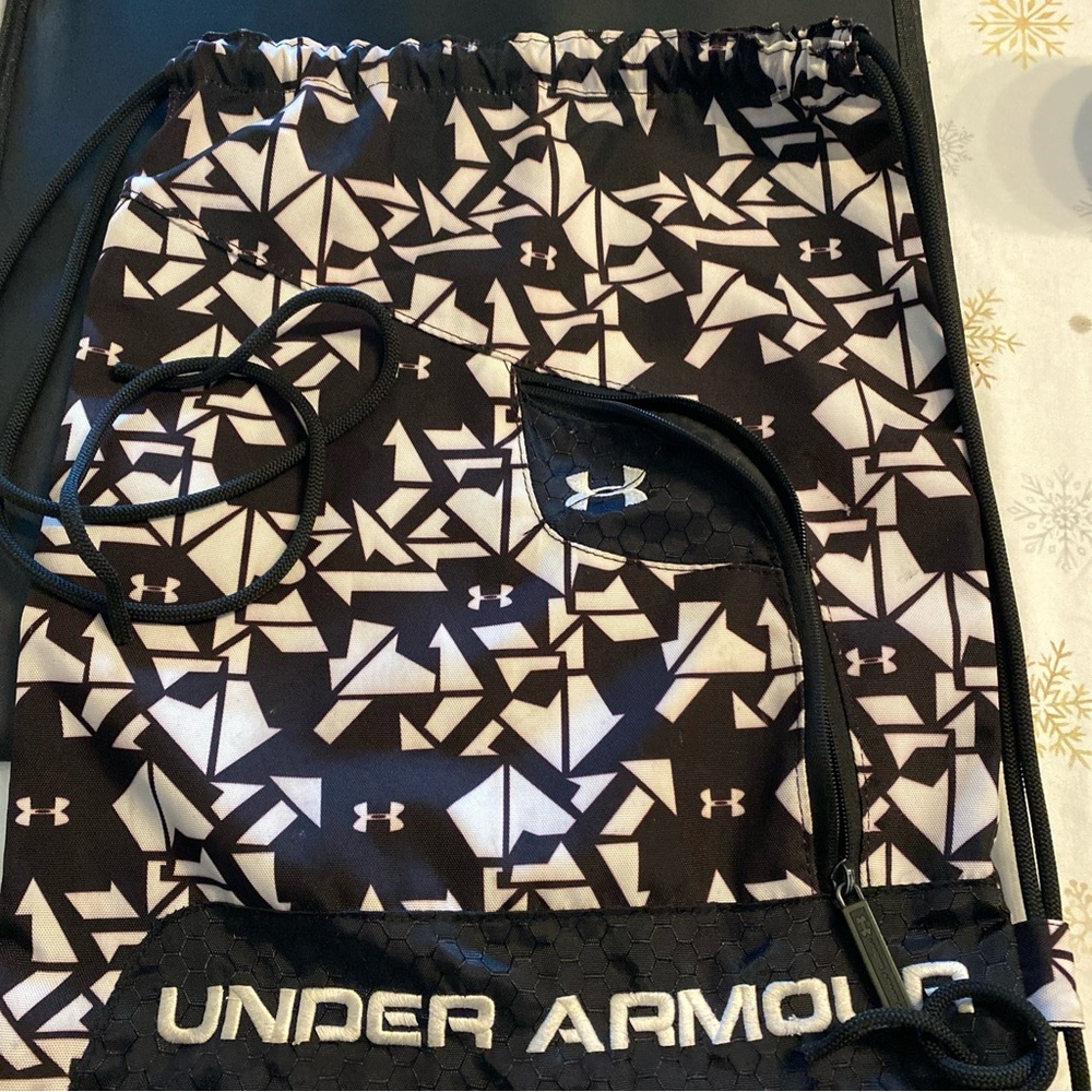Under Armour Geometric Drawstring Bag - image 2